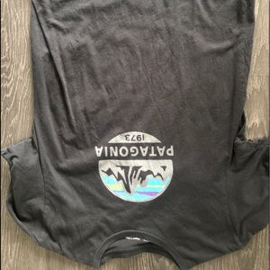 Patagonia slim fit tee